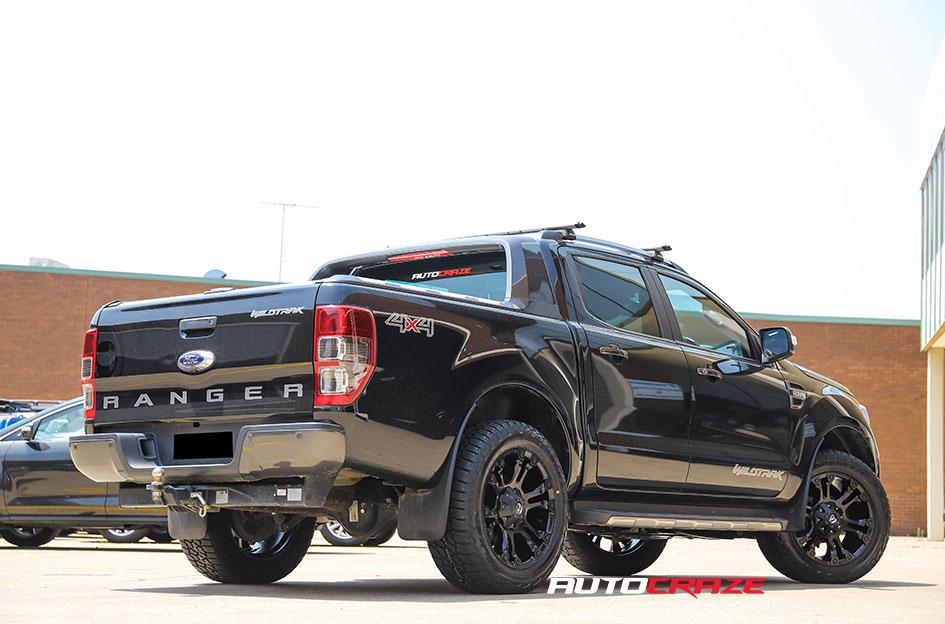 FORD-RANGER-VAPOR-MATTE-BLACK